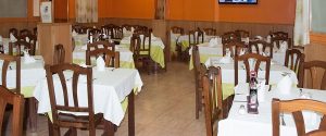 Restaurante Pirámides Carrusel salón
